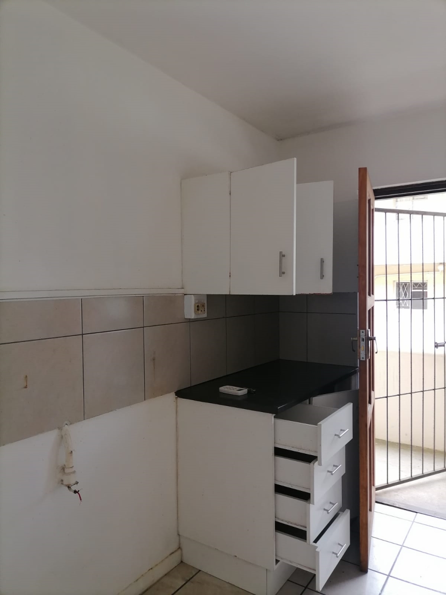 To Let 2 Bedroom Property for Rent in Sydenham Eastern Cape